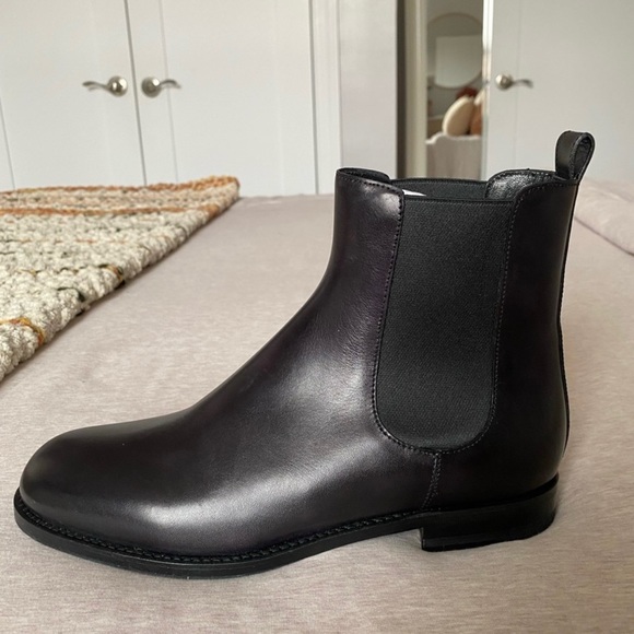 Manolo Blahnik Chelsa Boot- Black - Picture 4 of 14